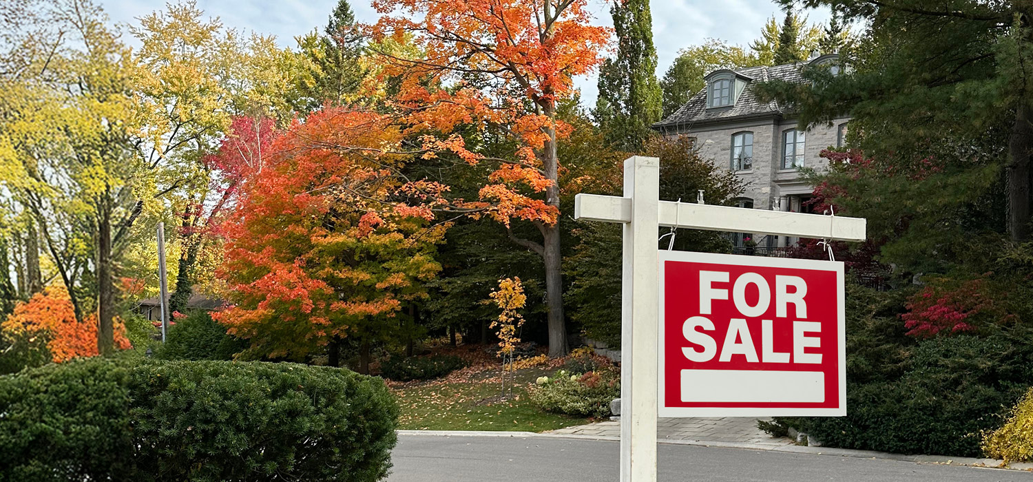 Renting vs. Buying: Is Fall the Right Time to Make a Move?