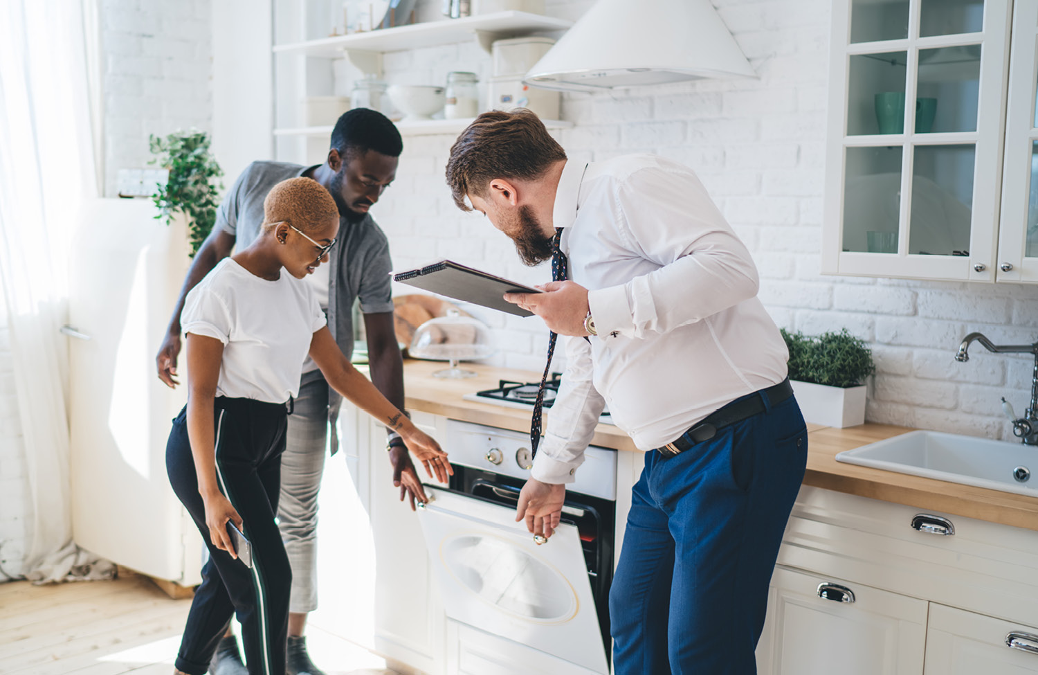 Weighing the Pros & Cons of Buying and Selling As-Is Properties